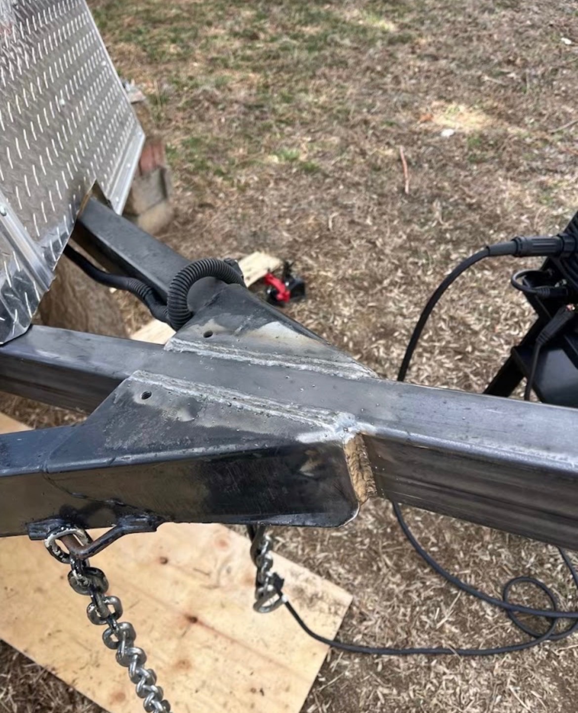 Trailer tongue weld repair